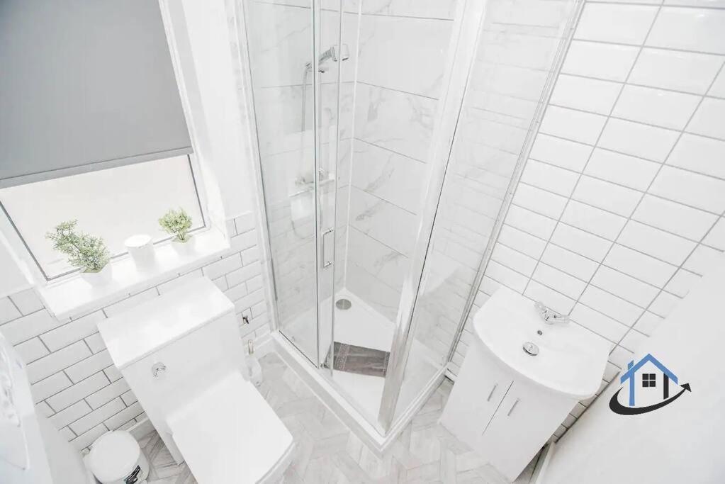 Balby Casa Nr Doncaster Racecourse King Beds Street Parking Villa Eksteriør billede